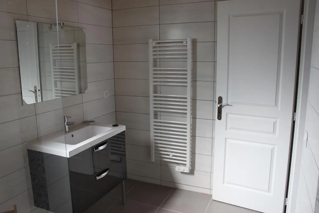 Les Hirondelles Apartment La Garde